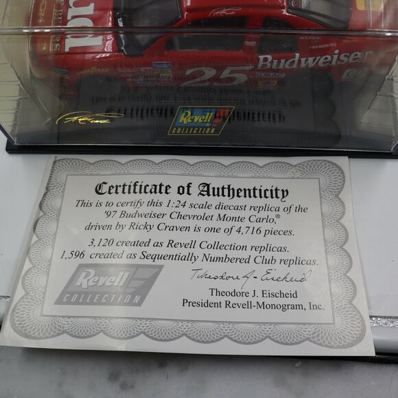 Ricky Craven #25 1997 Revell NASCAR Budweiser 1:24 Die Cast Replica - Picture 3 of 7